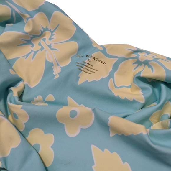 Sunbleached Swim Julianne One Piece Lanikai Hawaiian Floral  XL NWT - Picture 3 of 13